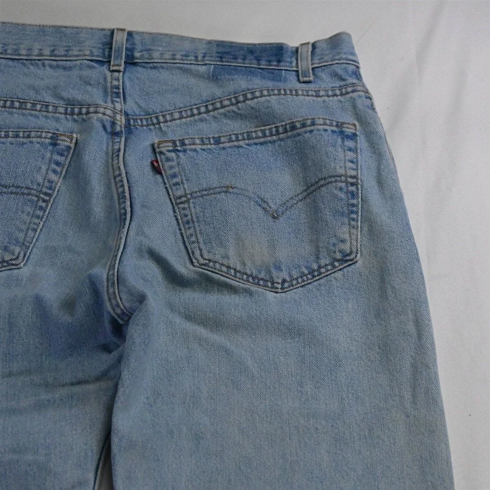 Vtg 2002 Grunge Levi's 38 x 32‎ 505 Regular Straight Light Stonewash Jeans